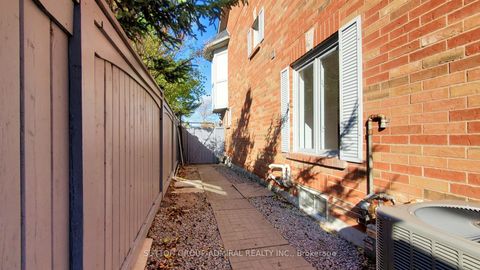 Photo 23 at 111 Kelso Crescent, Maple, Vaughan