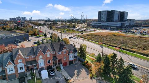 Photo 26 at 111 Kelso Crescent, Maple, Vaughan