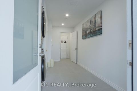 Photo 2 at 249 Tampico Road, Mill Pond, Richmond Hill