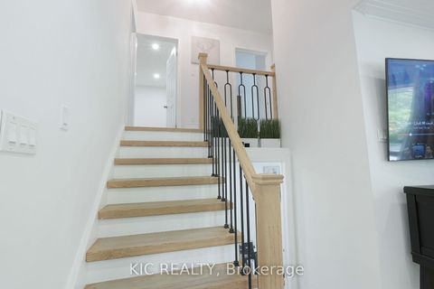 Photo 9 at 249 Tampico Road, Mill Pond, Richmond Hill