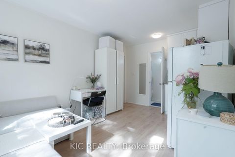 Photo 21 at 249 Tampico Road, Mill Pond, Richmond Hill