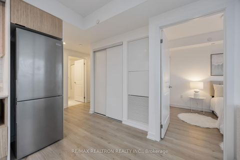 Photo 15 at 2408 - 395 Bloor Street E, North St. James Town, Toronto