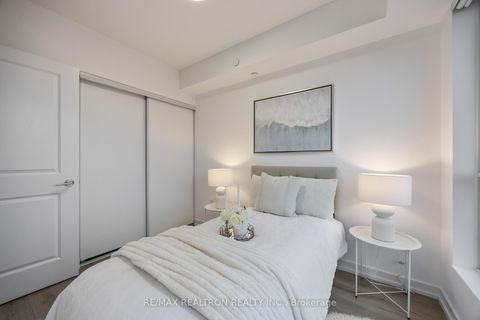 Photo 17 at 2408 - 395 Bloor Street E, North St. James Town, Toronto