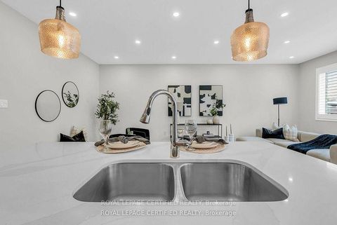 Photo 14 at 188 Beaveridge Avenue, GO Glenorchy, Oakville