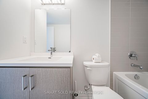 Photo 23 at 239 - 121 Honeycrisp Crescent, Vaughan Corporate Centre, Vaughan