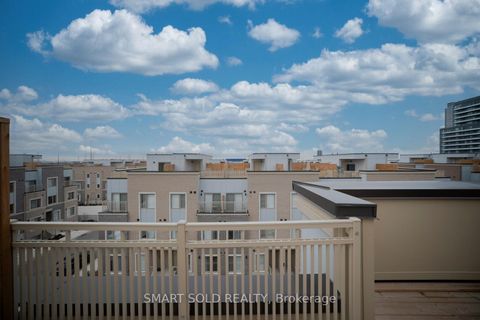 Photo 37 at 239 - 121 Honeycrisp Crescent, Vaughan Corporate Centre, Vaughan