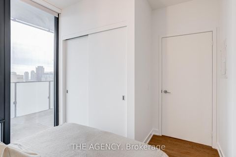 Photo 12 at 2401 - 25 Richmond Street E, Yonge Corridor, Toronto