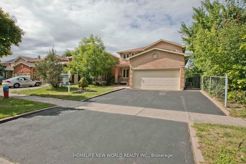 Photo 1 at 94 Weldrick Road E, Harding, Richmond Hill