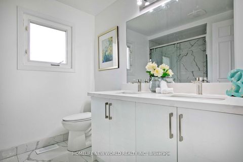 Photo 27 at 94 Weldrick Road E, Harding, Richmond Hill