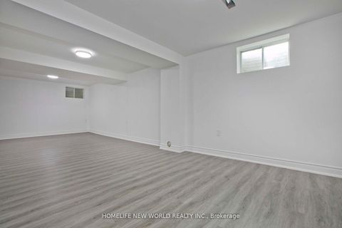 Photo 32 at 94 Weldrick Road E, Harding, Richmond Hill