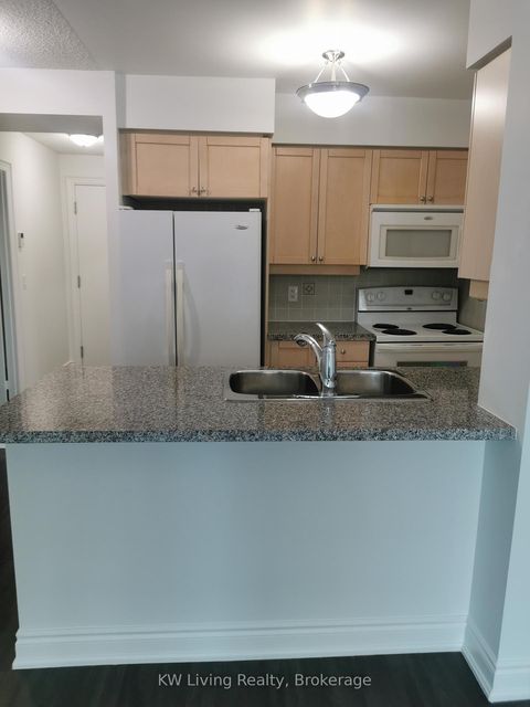 Photo 13 at 1502 - 15 Greenview Avenue, Newtonbrook West, Toronto