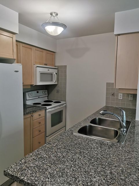 Photo 14 at 1502 - 15 Greenview Avenue, Newtonbrook West, Toronto