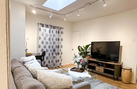 Photo 7 at 482 Mcroberts Avenue, Fairbank, Toronto