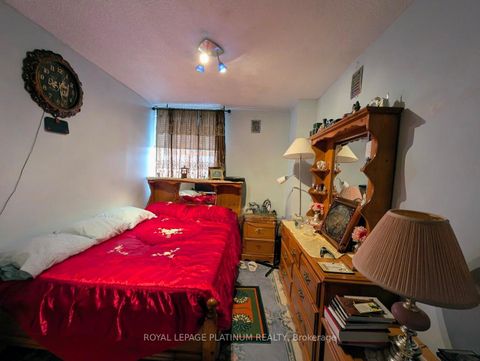 Photo 9 at 2645 Kipling Avenue, Jamestown, Toronto