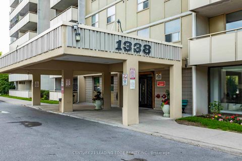 Photo 1 at 711 - 1338 York Mills Road, Donalda, Toronto
