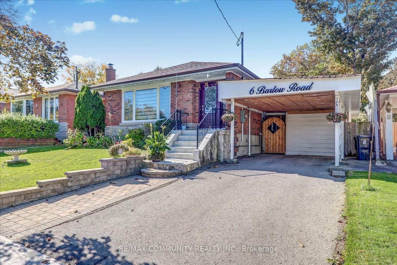 6 Barlow Road, Woburn, Toronto 