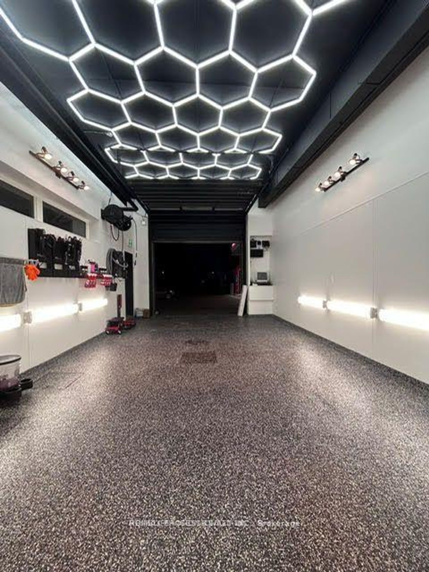 66 N Queen Street, City Centre West, Toronto photo 2