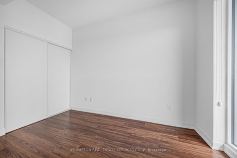 Photo 17 at 2507 - 115 McMahon Drive, Bayview Village, Toronto