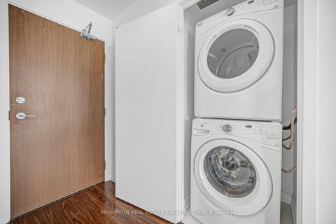 Photo 20 at 2507 - 115 McMahon Drive, Bayview Village, Toronto