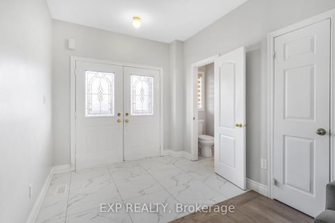 Photo 4 at 488 John Deisman Boulevard, Vellore Village, Vaughan