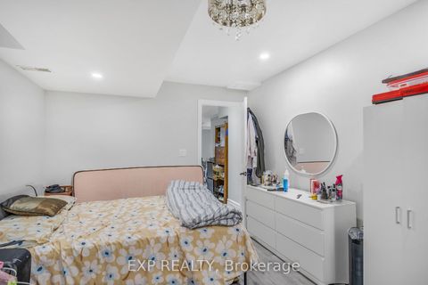 Photo 32 at 488 John Deisman Boulevard, Vellore Village, Vaughan