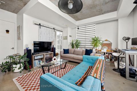 Photo 7 at 1011 - 23 Brant Street, Waterfront Communities C1, Toronto