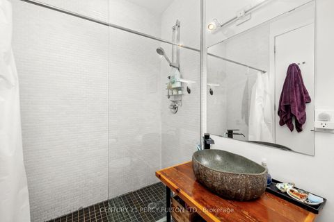 Photo 14 at 1011 - 23 Brant Street, Waterfront Communities C1, Toronto