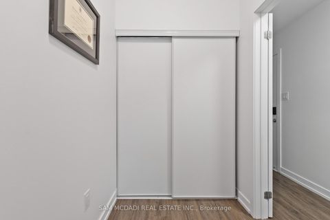 Photo 4 at 21 Hearne Street, Vaughan Grove, Vaughan