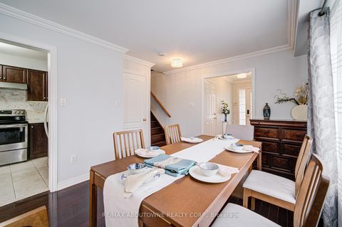 Photo 6 at 404 Kittridge Road, WC Wedgewood Creek, Oakville