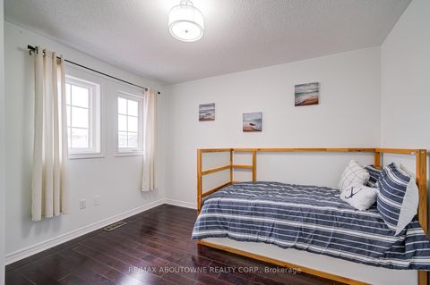 Photo 19 at 404 Kittridge Road, WC Wedgewood Creek, Oakville