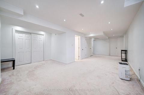 Photo 39 at 404 Kittridge Road, WC Wedgewood Creek, Oakville