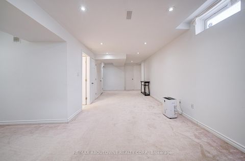 Photo 40 at 404 Kittridge Road, WC Wedgewood Creek, Oakville