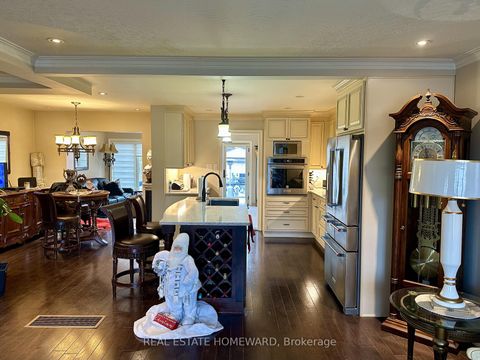 Photo 3 at 18 Wyndcliff Crescent, Victoria Village, Toronto