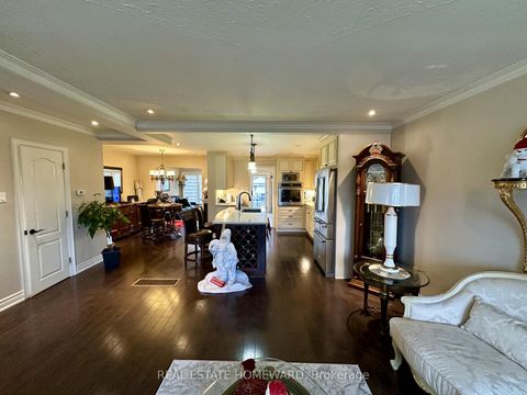 Photo 4 at 18 Wyndcliff Crescent, Victoria Village, Toronto