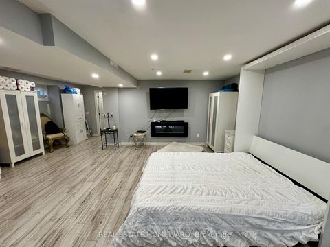 Photo 12 at 18 Wyndcliff Crescent, Victoria Village, Toronto