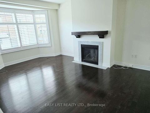 Photo 5 at 79 Algoma Drive, Kleinburg, Vaughan