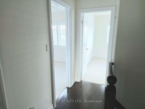 Photo 8 at 79 Algoma Drive, Kleinburg, Vaughan