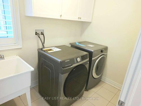 Photo 11 at 79 Algoma Drive, Kleinburg, Vaughan