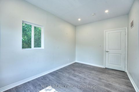 Photo 17 at 35 Duncombe Boulevard, Scarborough Village, Toronto