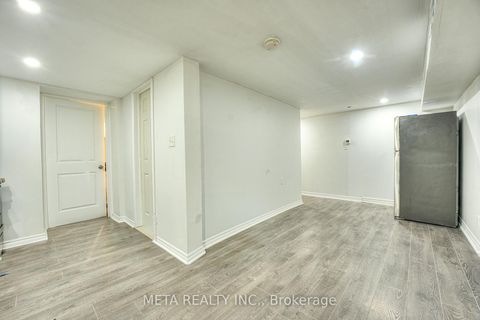 Photo 32 at 35 Duncombe Boulevard, Scarborough Village, Toronto