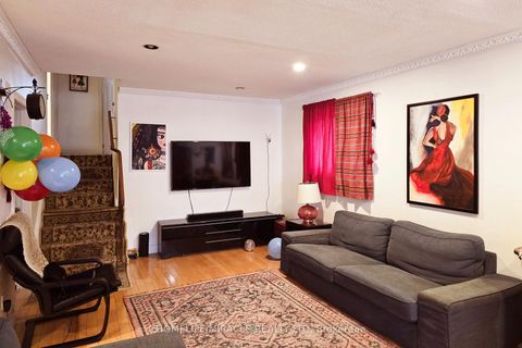 Photo 8 at 97 Nymark Avenue, Don Valley Village, Toronto