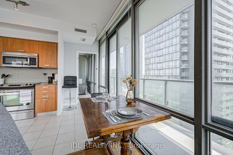 Photo 16 at 2208 - 832 Bay Street, Bay Street Corridor, Toronto