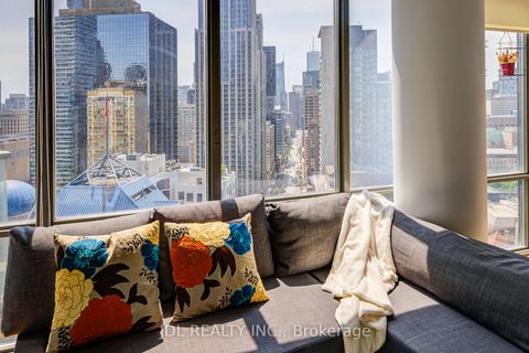 Photo 22 at 2208 - 832 Bay Street, Bay Street Corridor, Toronto