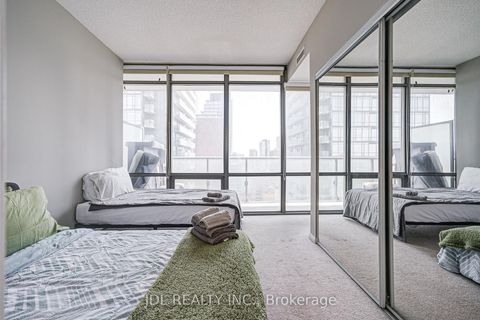 Photo 29 at 2208 - 832 Bay Street, Bay Street Corridor, Toronto