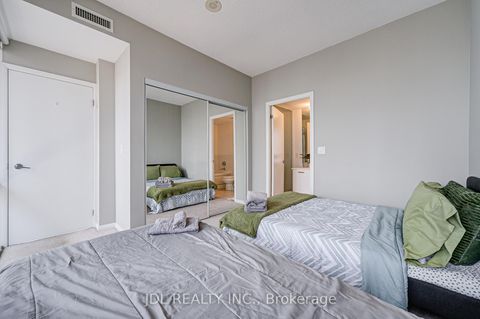 Photo 32 at 2208 - 832 Bay Street, Bay Street Corridor, Toronto