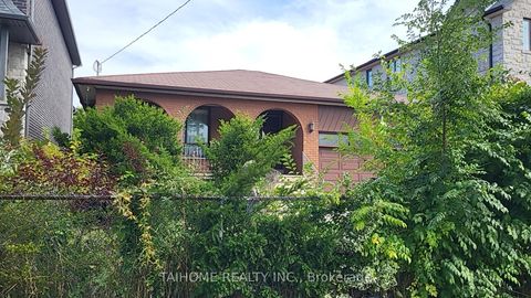 Photo 4 at 639 Royal York Road, Queensway, Toronto