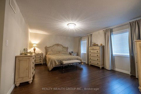 Photo 13 at 32 Rock Elm Court, Patterson, Vaughan