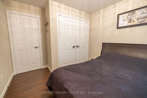 Photo 18 at 32 Rock Elm Court, Patterson, Vaughan