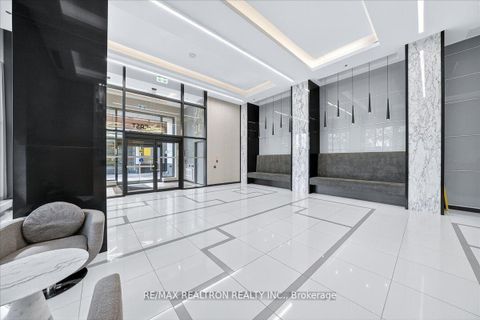 Photo 9 at 204 - 99 Eagle Rock Way, Rural Vaughan, Vaughan