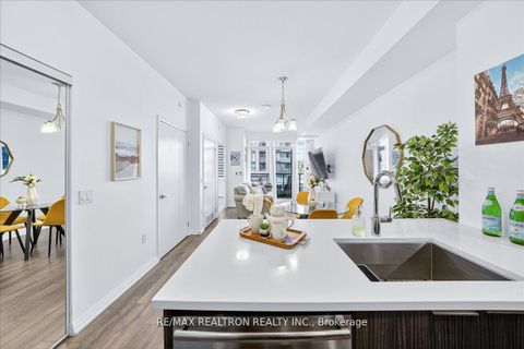 Photo 20 at 204 - 99 Eagle Rock Way, Rural Vaughan, Vaughan